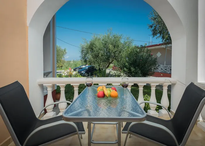 Pansion Mary Апарт-отель Psarou (Zakynthos)