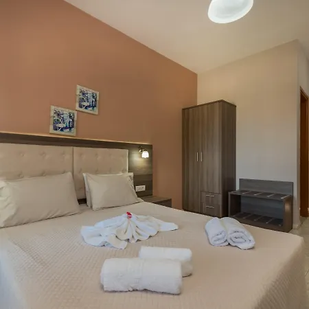 Aparthotel Pansion Mary 2*